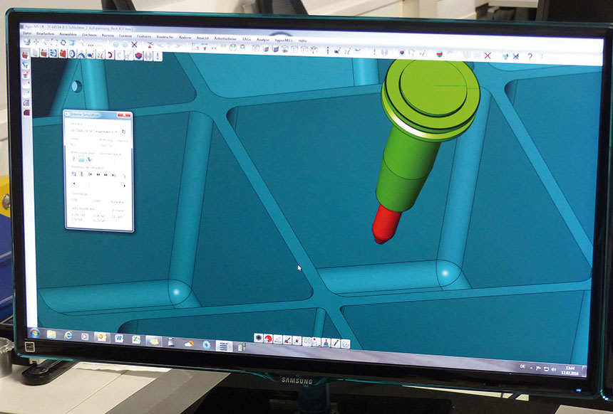 La stratégie d’usinage tangentiel des faces planes 5 axes du logiciel hyperMILL® réduit le temps
de finition de certaines pièces aéronautiques de 90 à 15 minutes.
