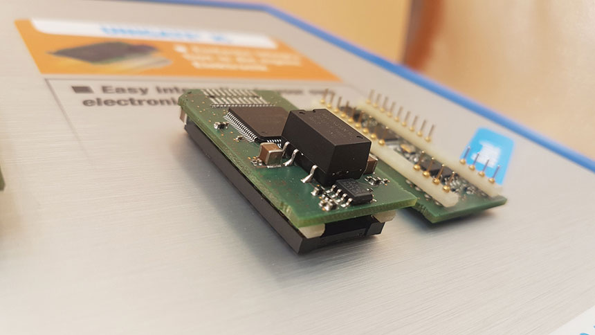 La série embarquée Unigate IC2 permet une communication plus rapide avec le côté application via le bus SPI ou l’interface UART.