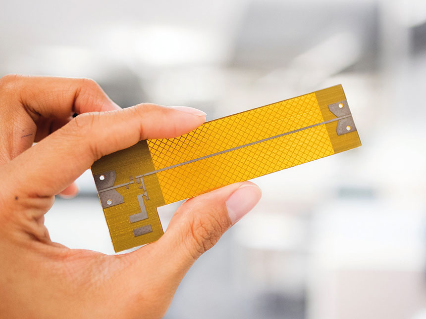 L’imprimante Fabrica 2.0 apporte une précision micrométrique et répond aux besoins permanents de miniaturisation et de fabrication sur mesure des entreprises. Ici, un circuit de communication imprimé en 3D pour la station spatiale.