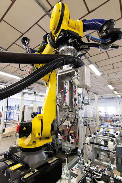 AMME assure des prestations différentes allant de la conception et la réalisation de machines spéciales clés en main à la sous-traitance de tout type de machines et au rétrofit de machines spéciales.