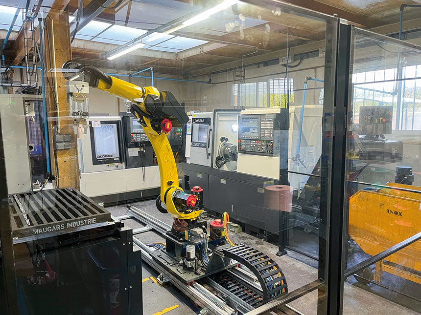 Projet de recherche appliquée, OPTIMAN vise à transformer les processus de production des PME industrielles grâce aux technologies innovantes telles que la robotique, l'intelligence artificielle et le jumeau numérique. Source : Maugars Industrie