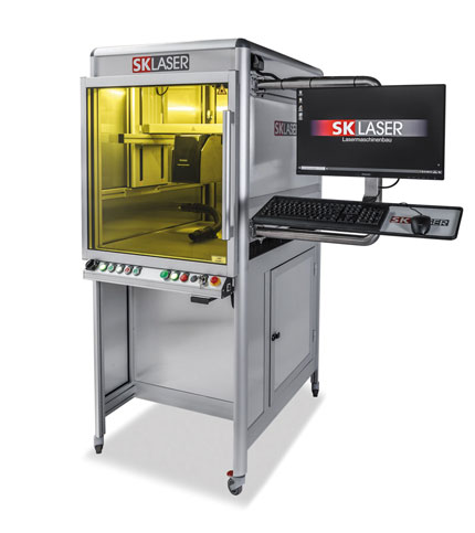 Solution de fabrication automatisée dotée d’un système de vision Keyence. Source : SK Laser