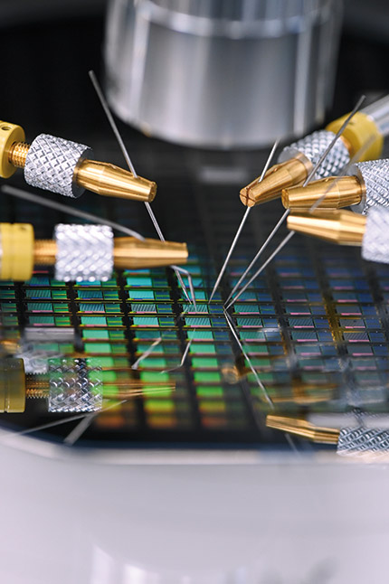 Économiques et écologiques, les nouveaux capteurs ChronoMEMS génériques seront adaptables à différents secteurs et fonctionneront sans énergie. Source : SilMach