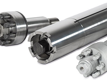 Ces boulons disposent d’un manchon expansible qui, lors du serrage, se dilate radialement pour assurer un contact uniforme sur toute la surface d’appui. Source : Heico
