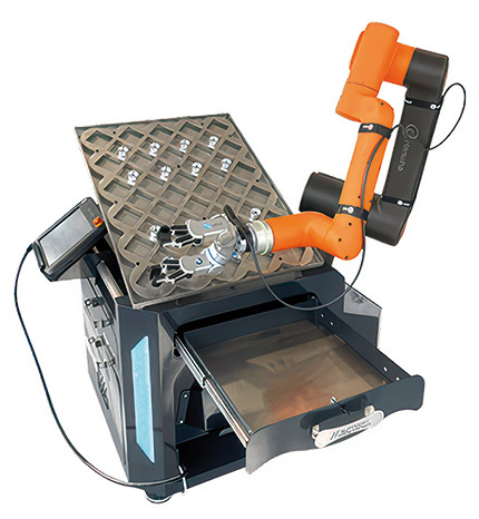 Multifonction, l’assistant CNC Cobot assure le chargement de machine avec la possibilité d’avoir différente dimensions de produits. Source : Mactech