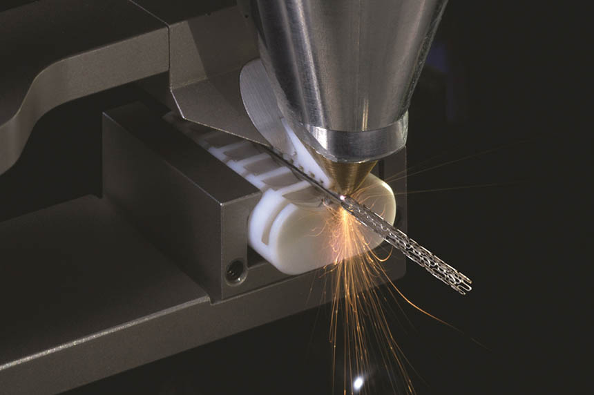 La solution StarCut Tube de Bystronic assure la découpe ultra-précise de stents à l'échelle micrométrique. Source : Bystronic
