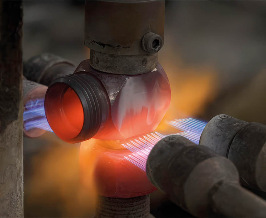 Spécialisée dans la fabrication des raccords hydrauliques sur mesure pour engins mobiles (chariots élévateurs, tracteurs, pelles…), Erash a fait appel à l'expertise du Cetim en matière de brasage. Source : Cetim