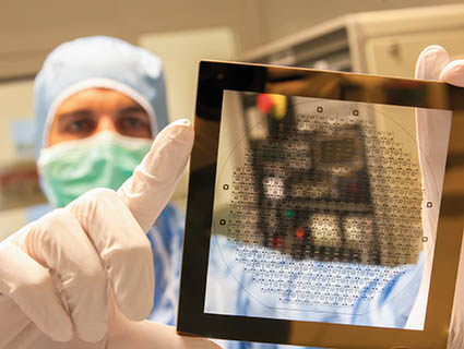 Le Centre d’ingénierie de l’Institut FEMTO-ST propose aux industriels des développements spécifiques de haut niveau qui découlent des travaux de recherche de ce dernier. Source : FEMTO Engineering