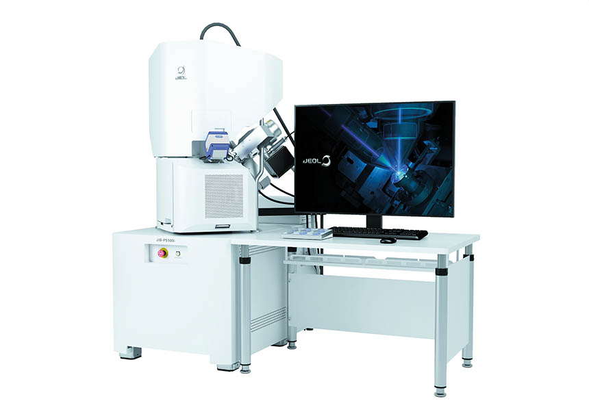 Grâce à ses performances d’imagerie haute résolution et à la précision de son faisceau d’ions, le JIB-PS500i est adapté à de nombreuses applications en science des matériaux, microélectronique et semi-conducteurs, pour l’analyse de structures complexes et la préparation d’échantillons avancés. Source : JEOL